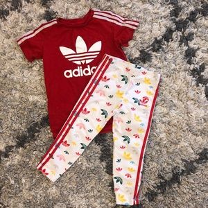 EUC Adidas Girls Outfit size 18-24m runs a bit big